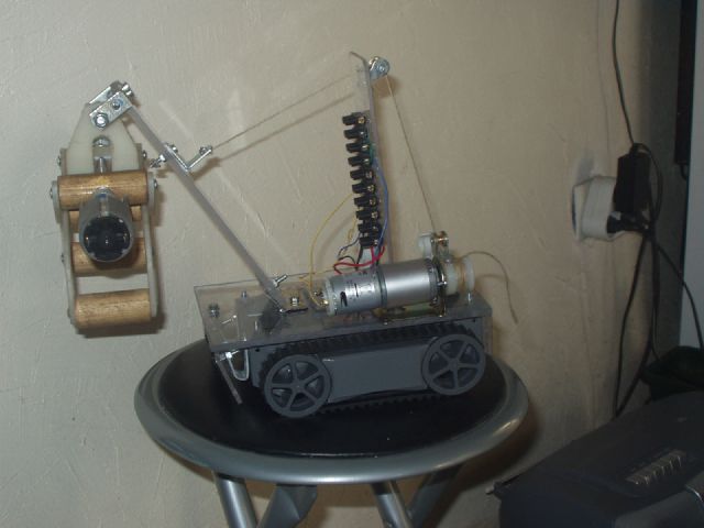 CrawlBot-1 pic 1